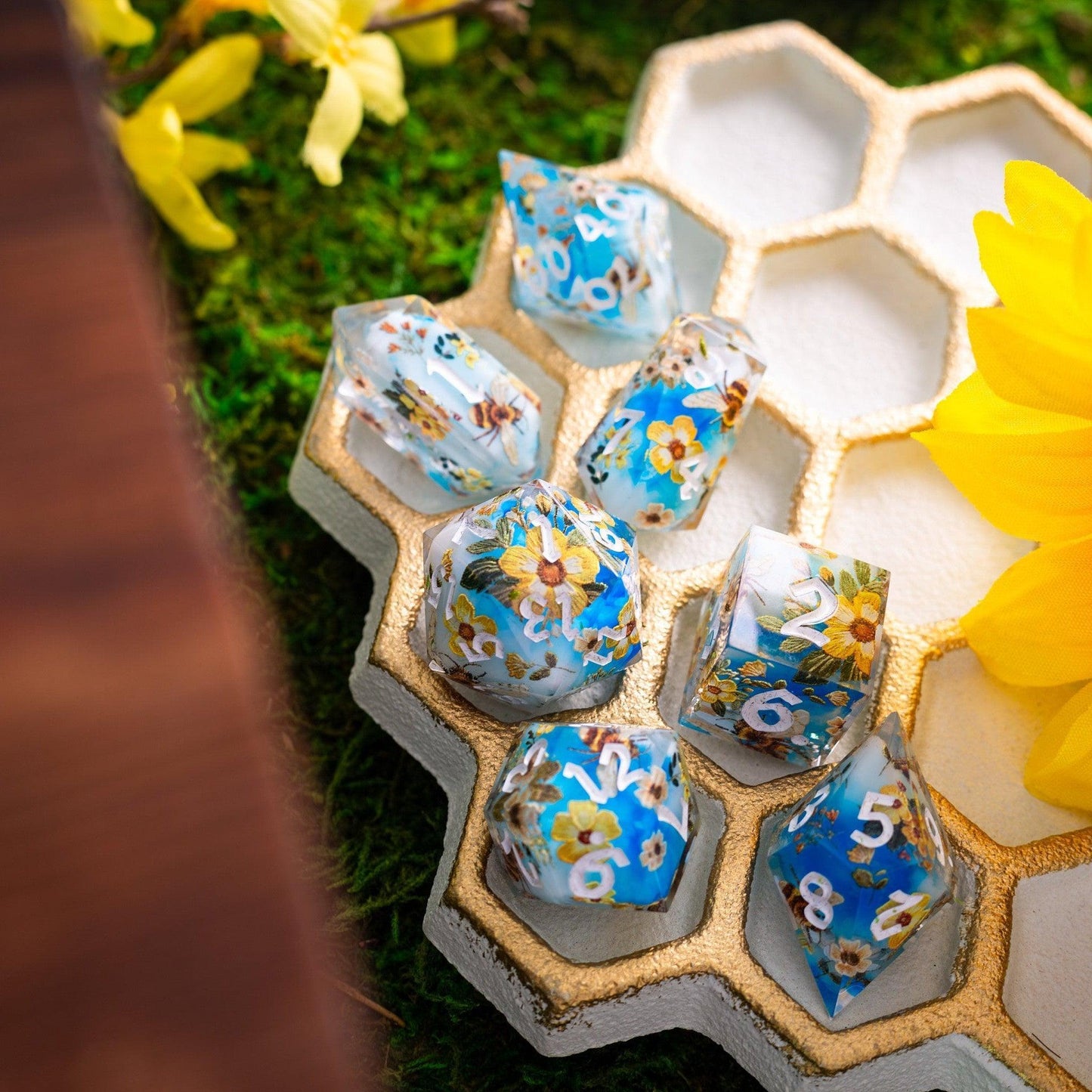 Bees And Flower Handmade Resin DND Dice Set Runic Dice