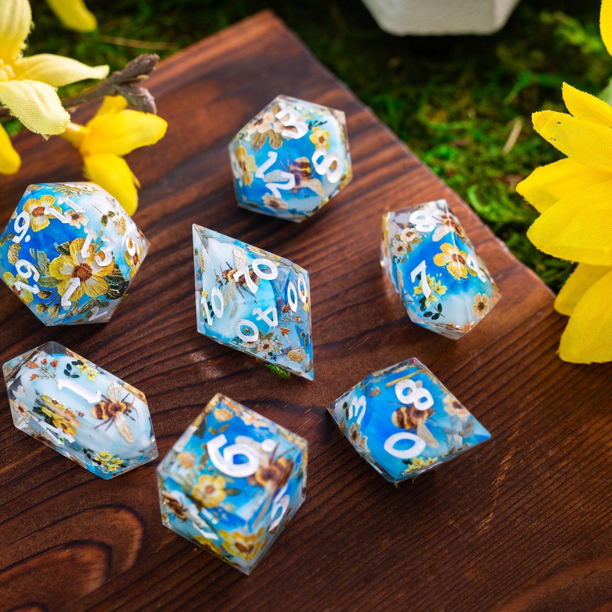 Bees And Flower Handmade Resin DND Dice Set Runic Dice