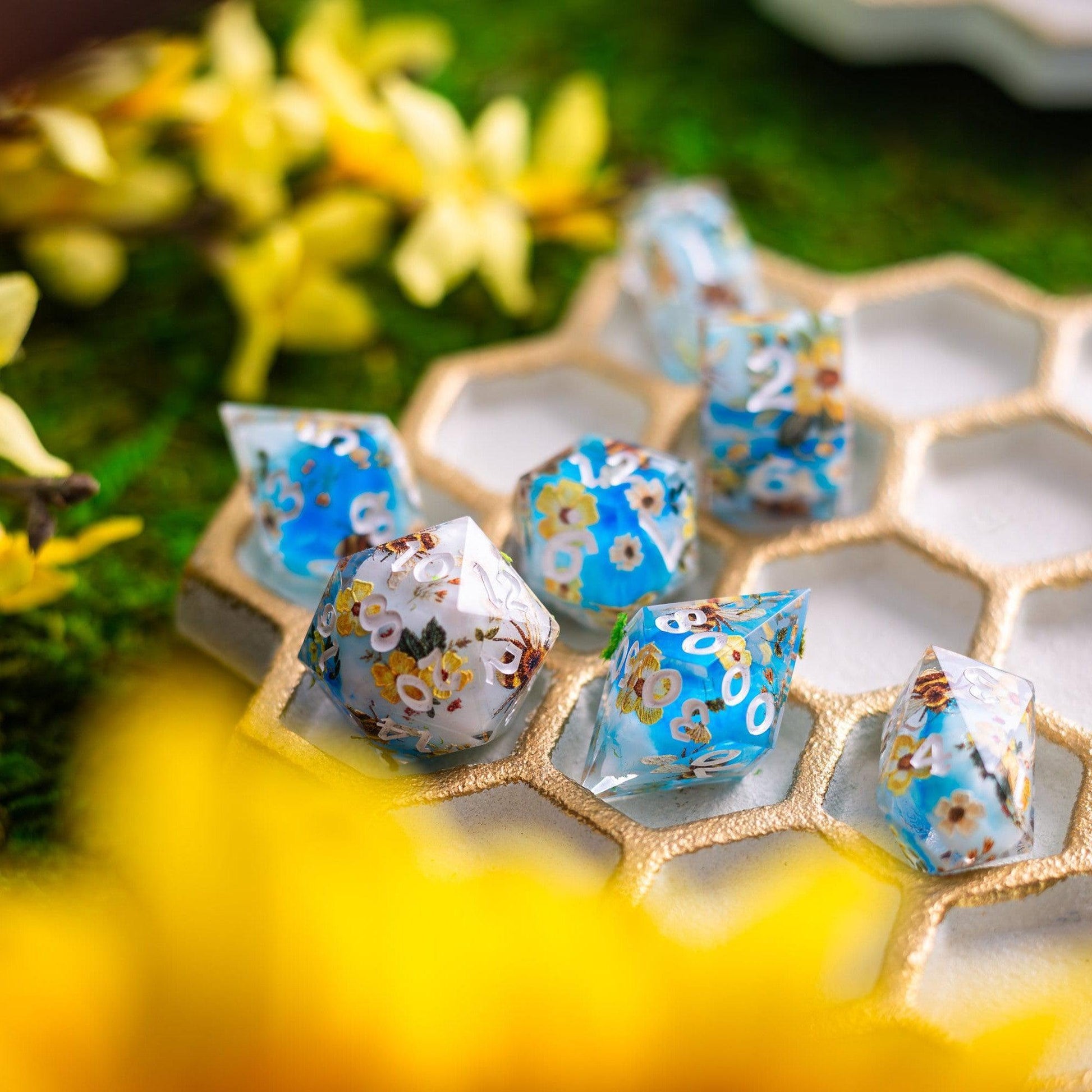 Bees And Flower Handmade Resin DND Dice Set Runic Dice