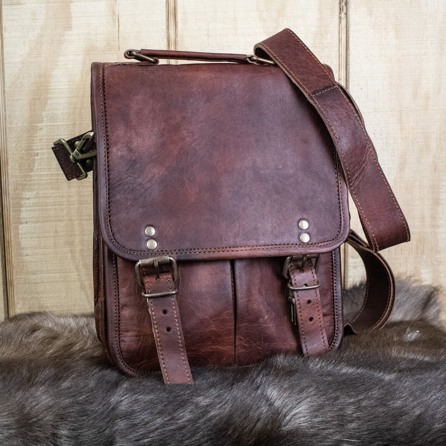 "D&D Ultimate Campaign" Leather Bag (v.2) Misty Mountain Gaming