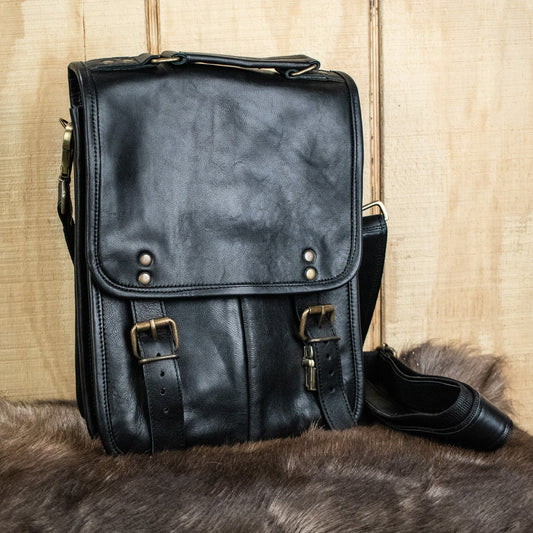 "D&D Ultimate Campaign" Leather Bag (v.2)- Black Misty Mountain Gaming