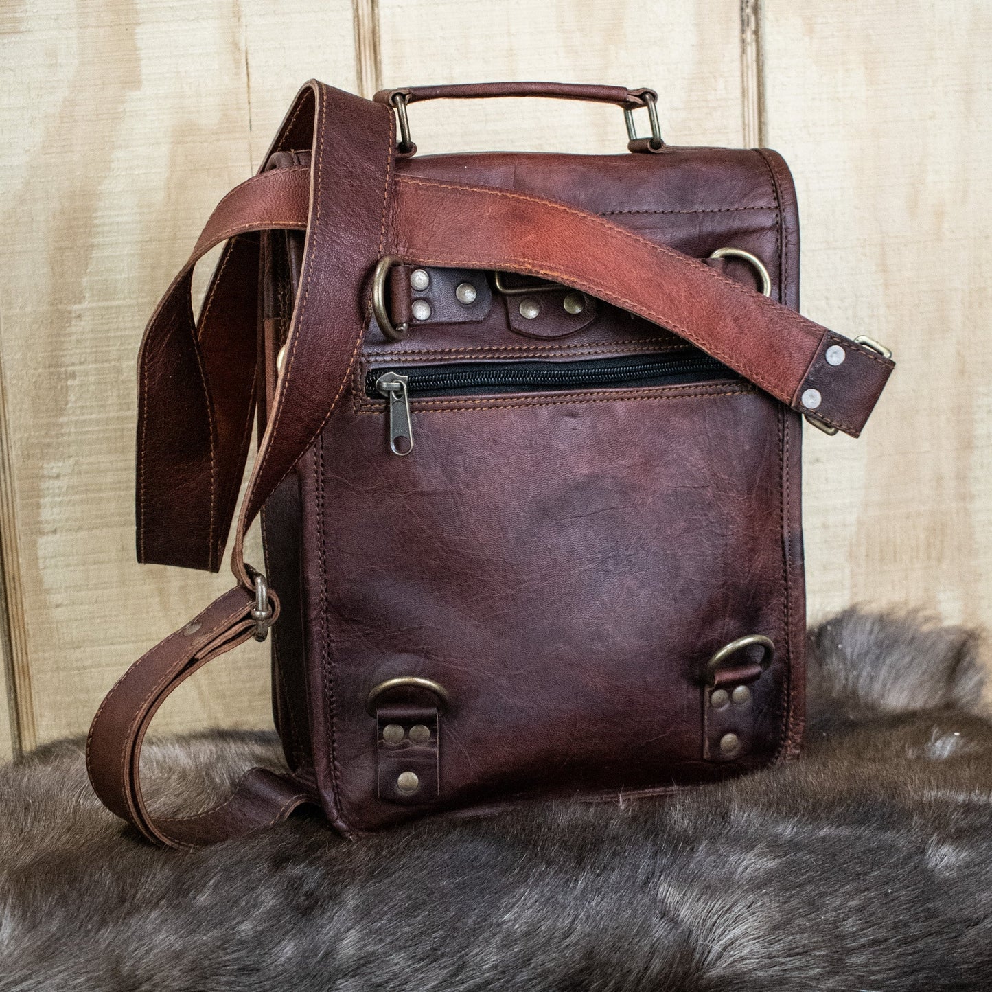 "D&D Ultimate Campaign" Leather Bag (v.2) Misty Mountain Gaming
