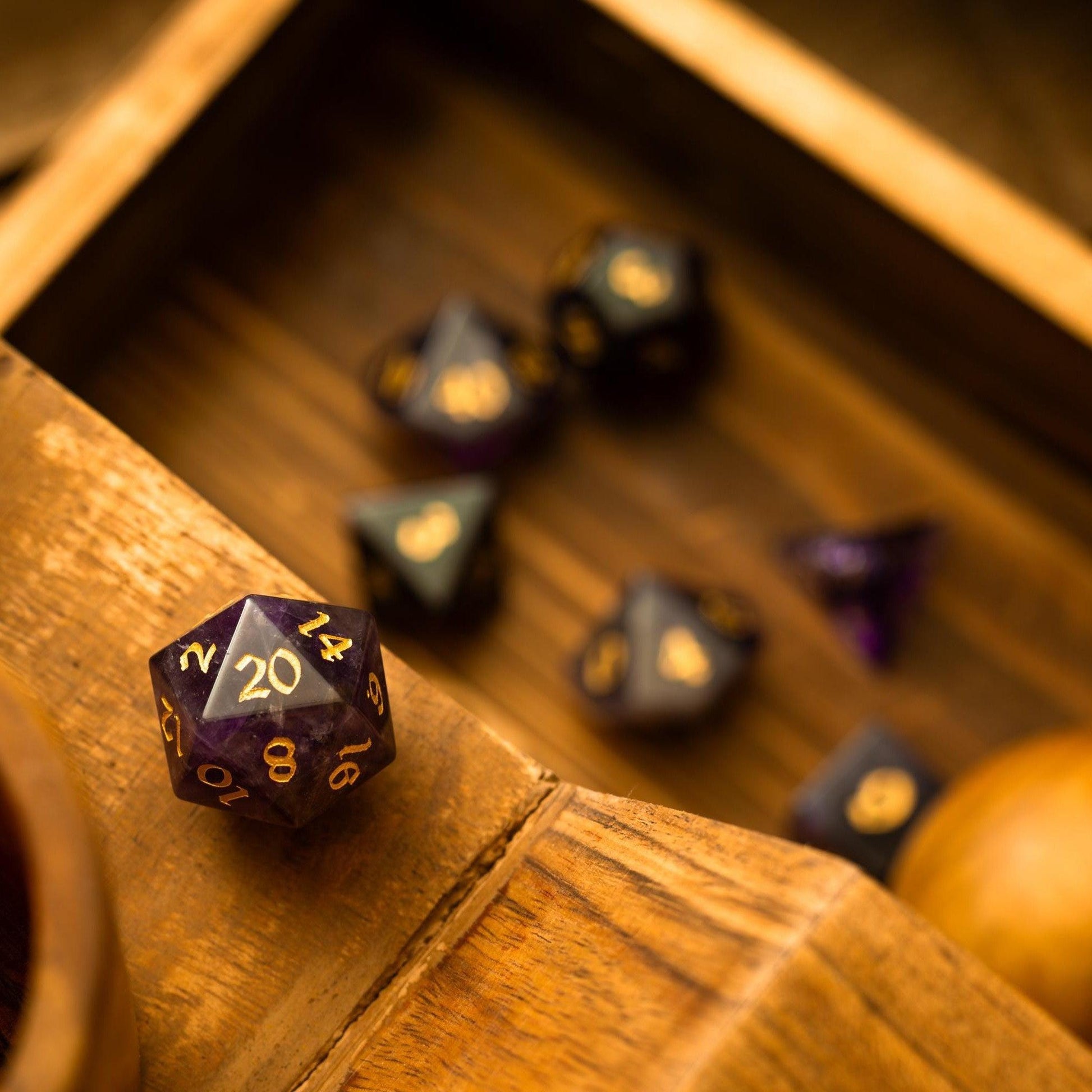 Purple Gemstone Amethyst DND Dice Set Runic Dice