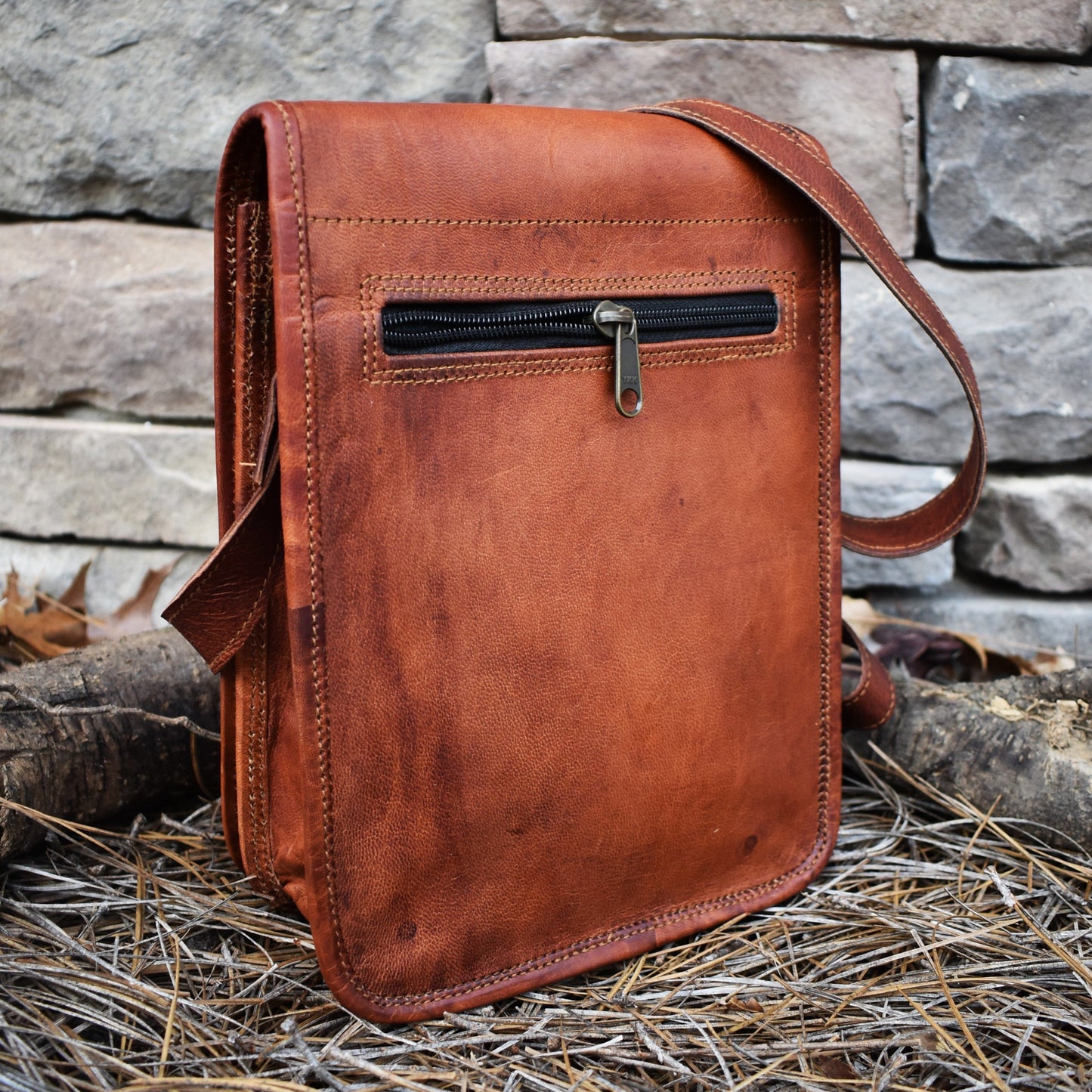 The Pathfinder Leather Flap Satchel - Medium Misty Mountain Gaming
