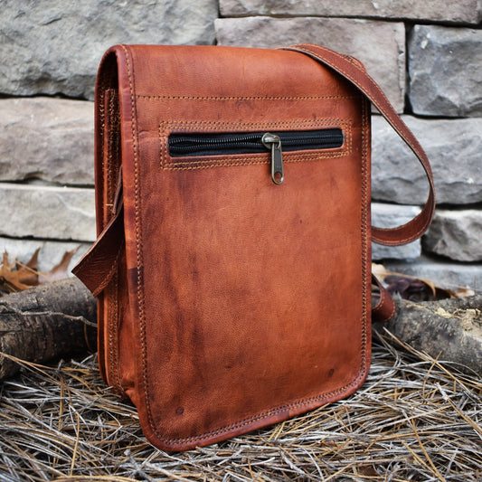 The Pathfinder Leather Flap Satchel - Medium Misty Mountain Gaming