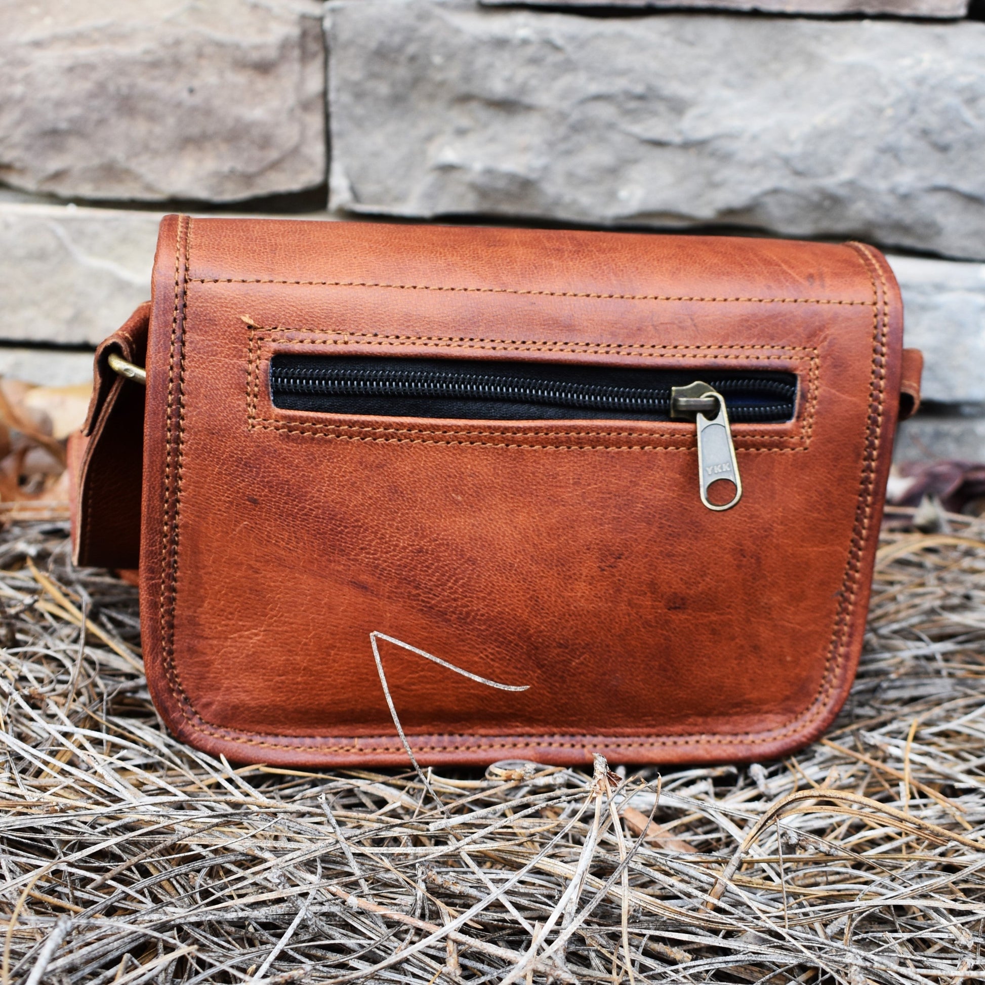 The Ranger Leather Satchel - Small Misty Mountain Gaming