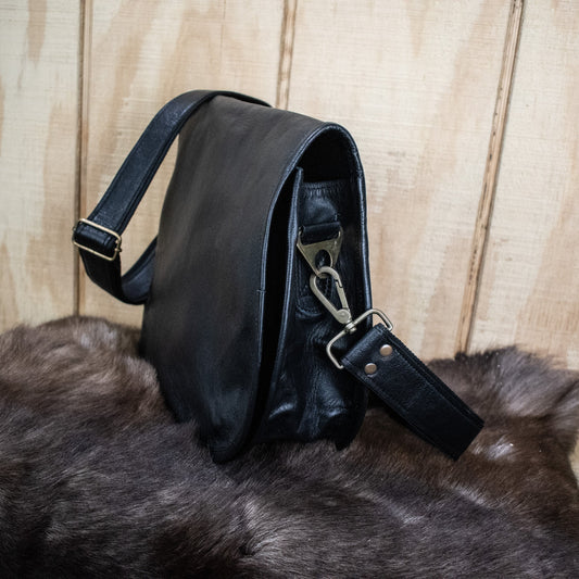 "The Seeker" Leather Satchel - Medium (Black) Misty Mountain Gaming