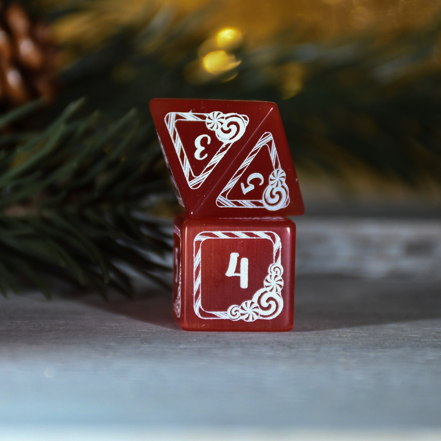Candy Cane Wonderland - Red Cat's Eye Dice Set Misty Mountain Gaming