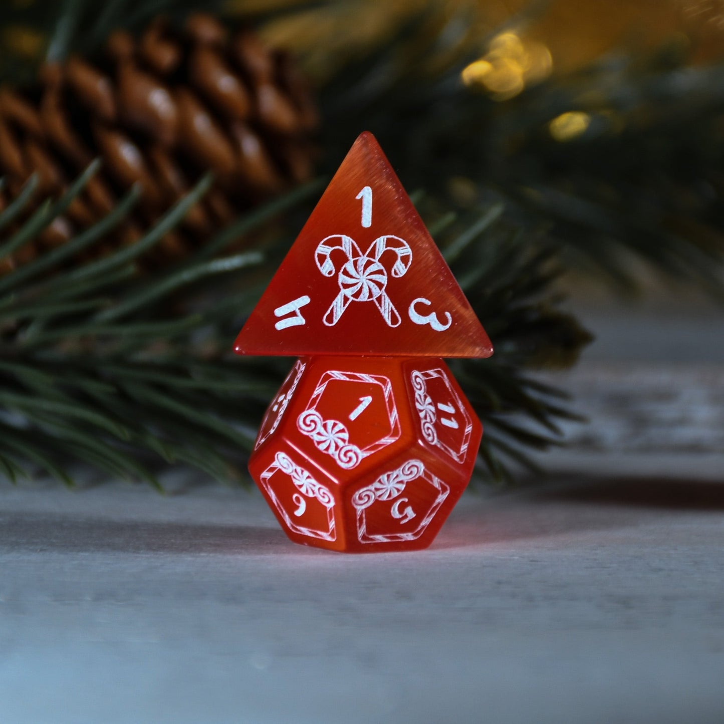 Candy Cane Wonderland - Red Cat's Eye Dice Set Misty Mountain Gaming