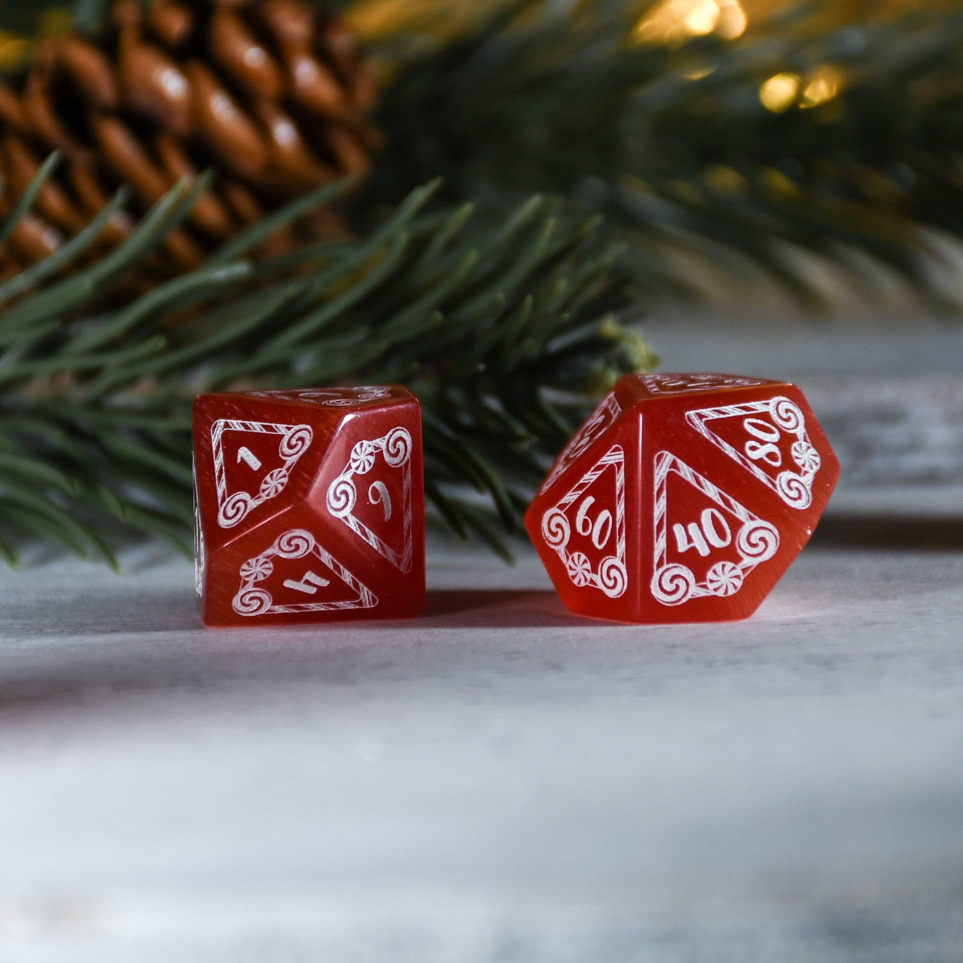 Candy Cane Wonderland - Red Cat's Eye Dice Set Misty Mountain Gaming